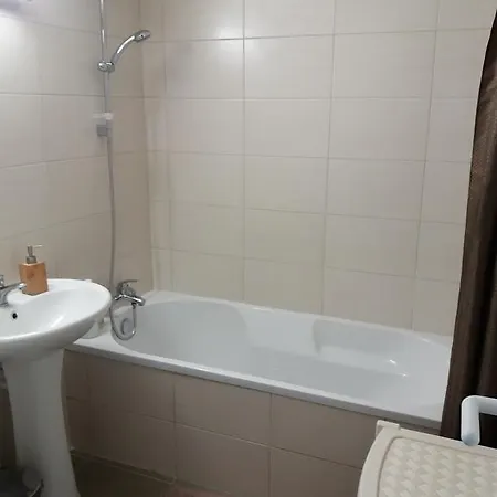 Miltos House * Lárnaca