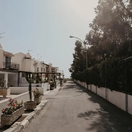 Сasa de vacaciones Miltos House Lárnaca