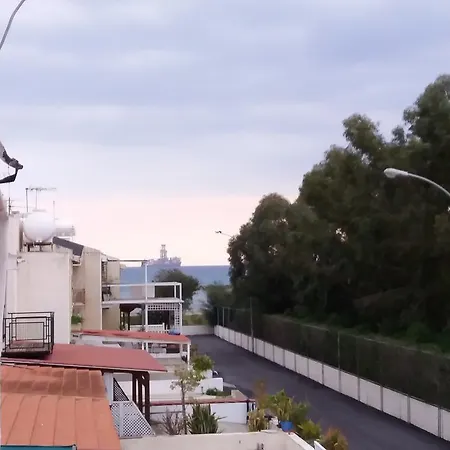 Miltos House Tatil Evi Larnaca